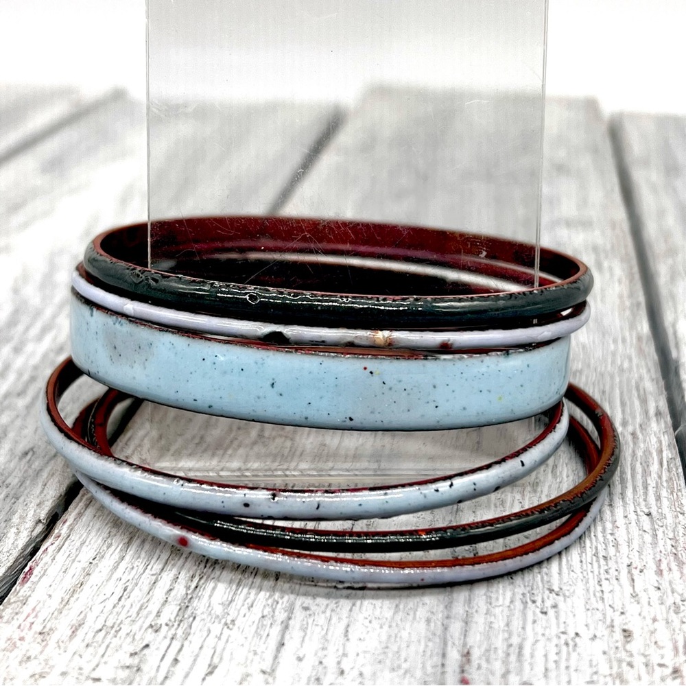 302. Blue and Gray Enamel Copper Bangle Bracelet Set